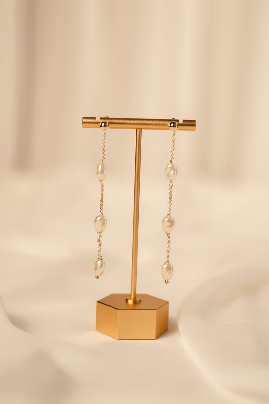 Baroque Pearl Drop Earring