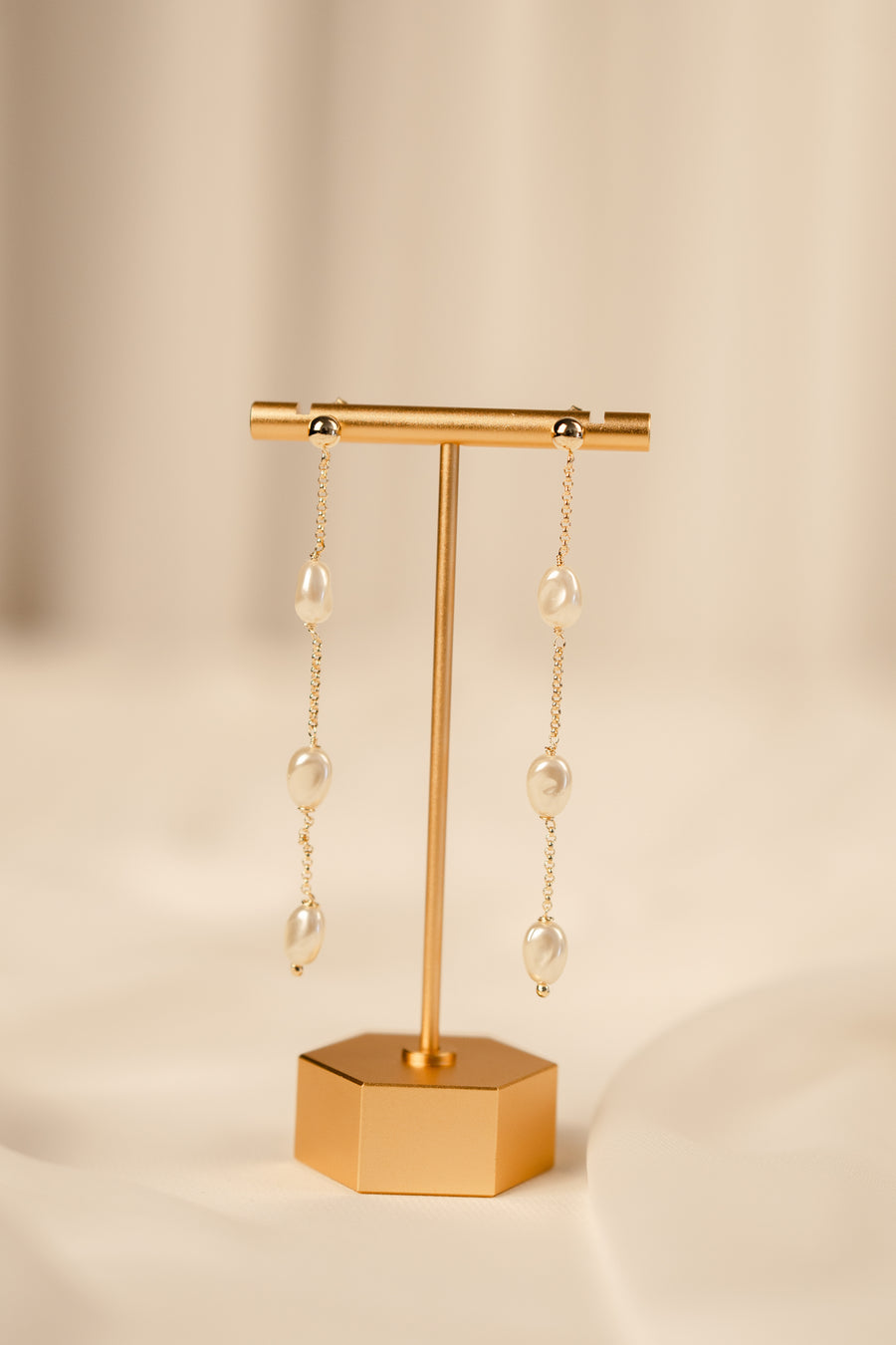 Baroque Pearl Drop Earring