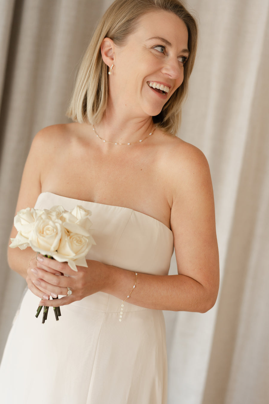 Piper Pearl Bar Necklace