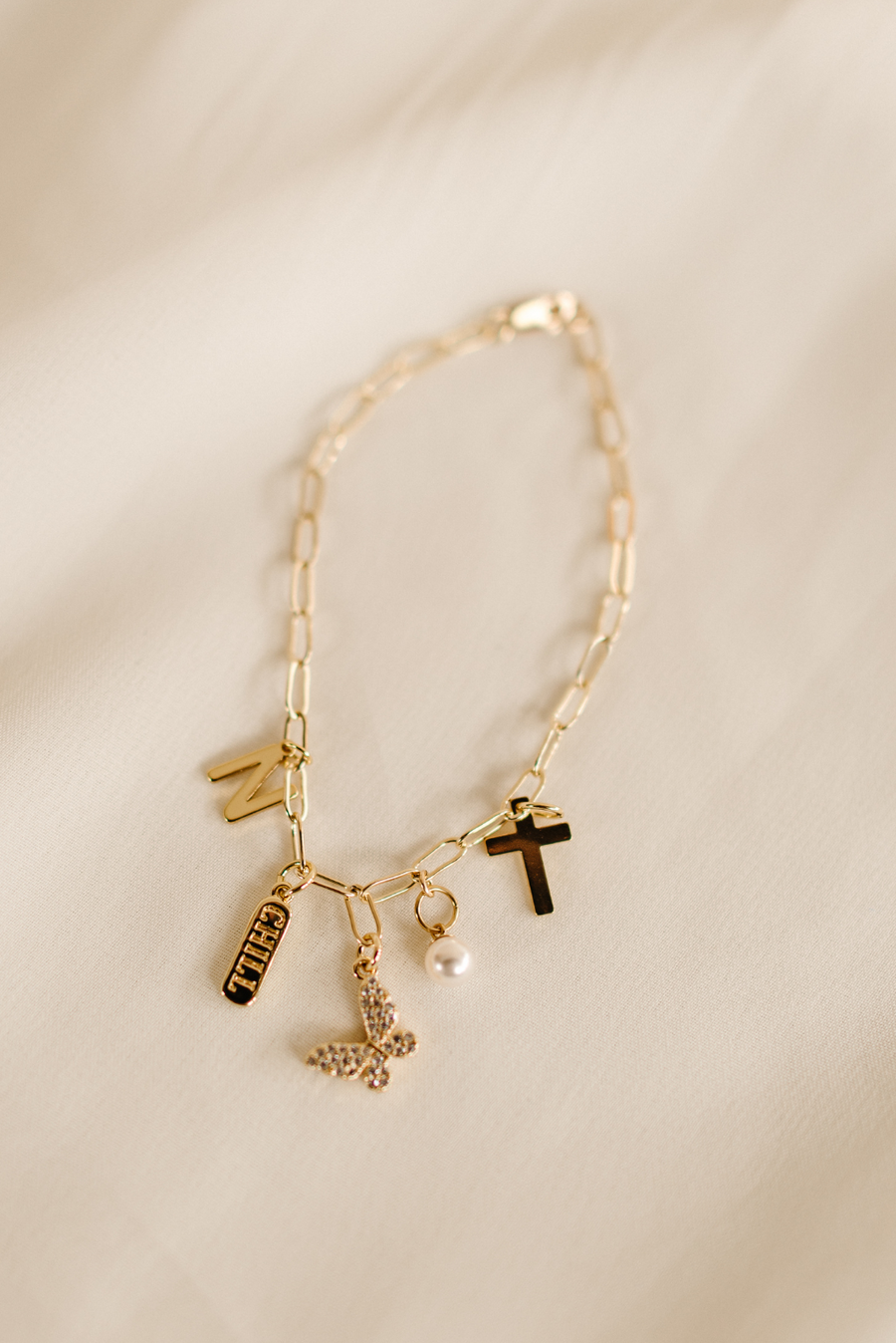 Where can i get a charm bracelet deals